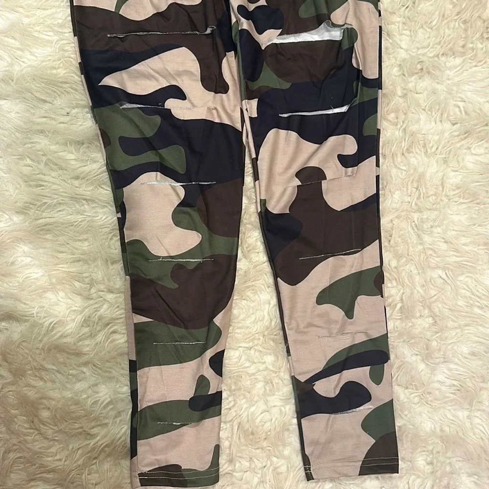 Matching Set - Picture 4 of 7